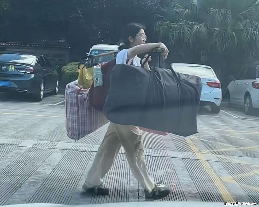 全网追的“扁担女孩”，找了一份暑假工，时薪12元 - 广州生活资讯 - 广州28生活网 gz.28life.net
